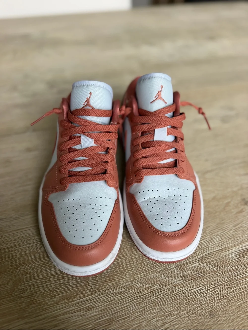 Nike low top
